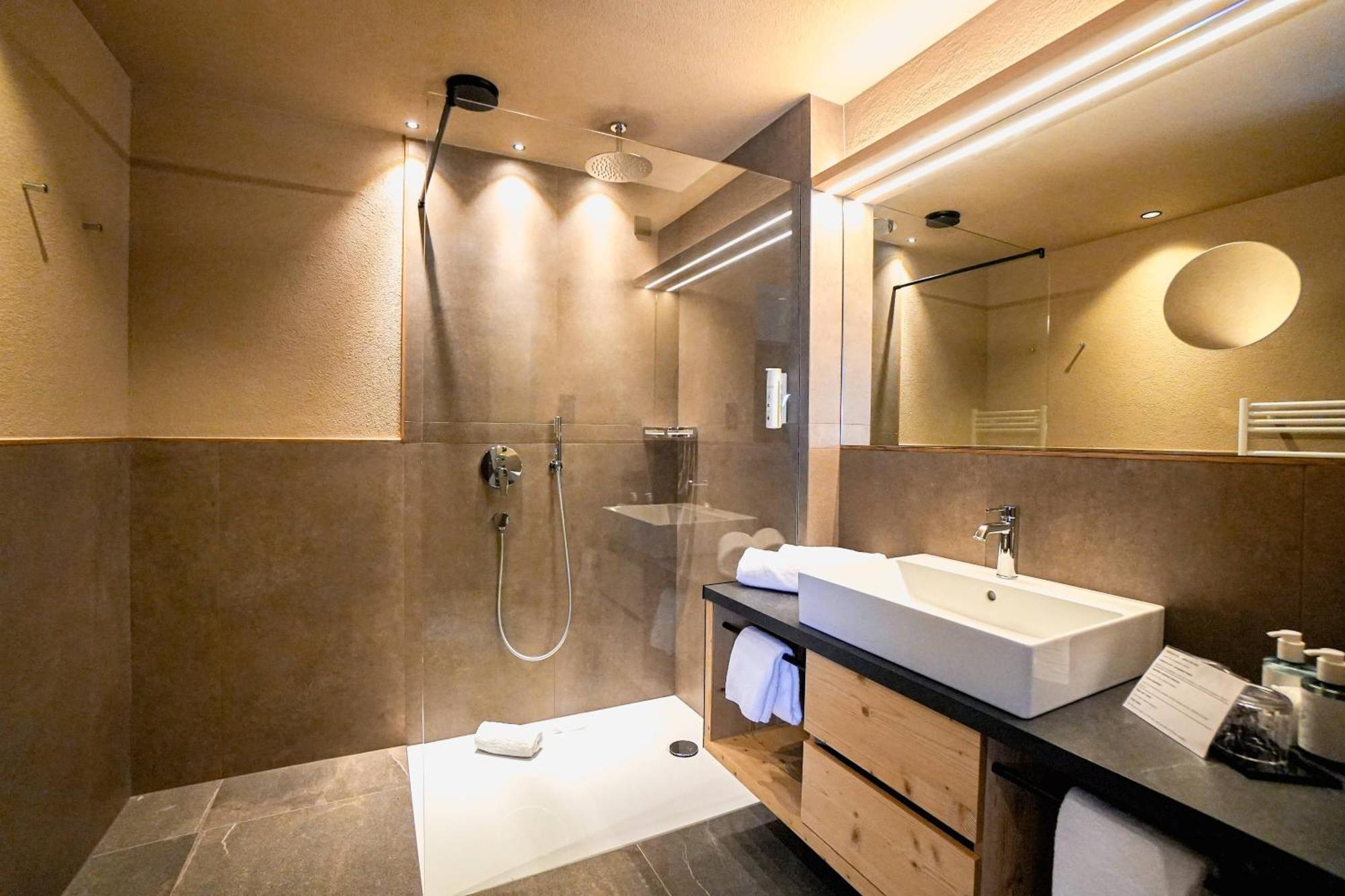 Hotel Pozzamanigoni Σέλβα ντι Βαλ Γκαρντένα Εξωτερικό φωτογραφία